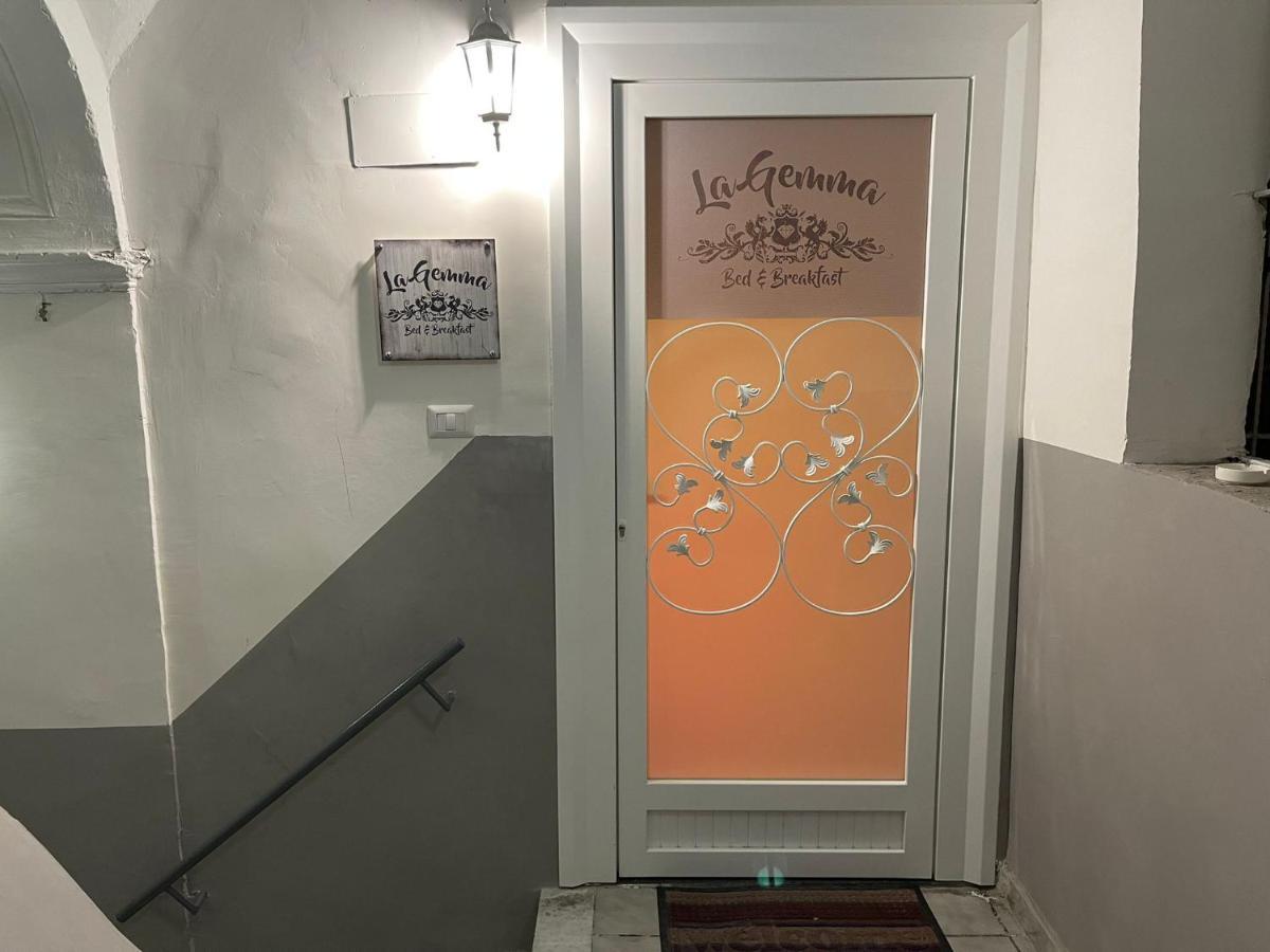 Beb La Gemma Bed & Breakfast Napoli Bagian luar foto