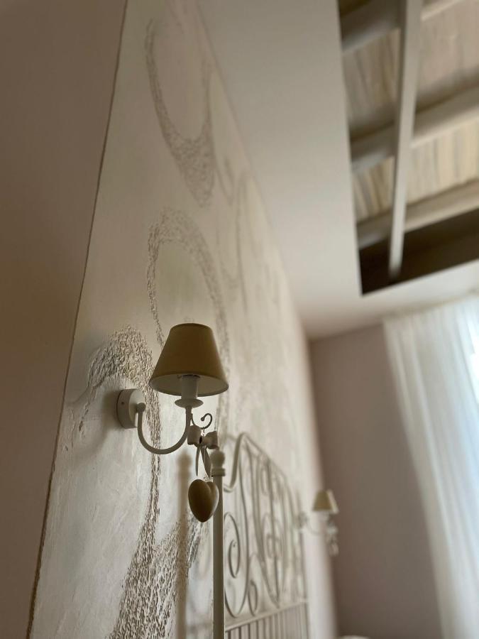 Beb La Gemma Bed & Breakfast Napoli Bagian luar foto