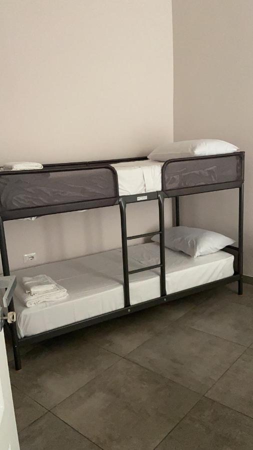 Beb La Gemma Bed & Breakfast Napoli Bagian luar foto